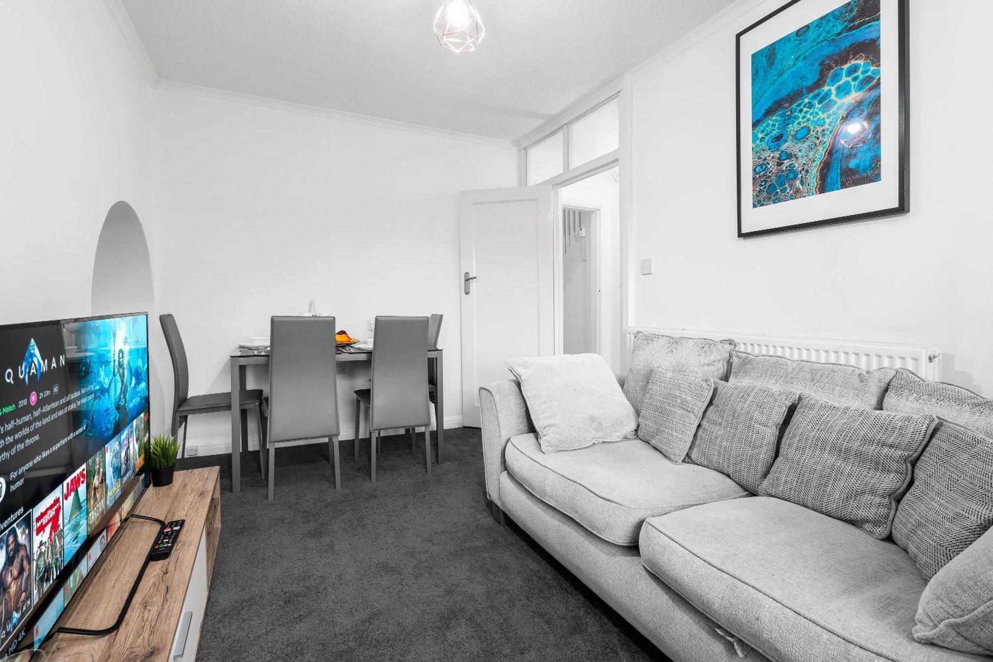 4 Bedroom House - Accommodates 7 - Garden - Parking - Netflix - Wifi - 559T Birmingham Exterior foto