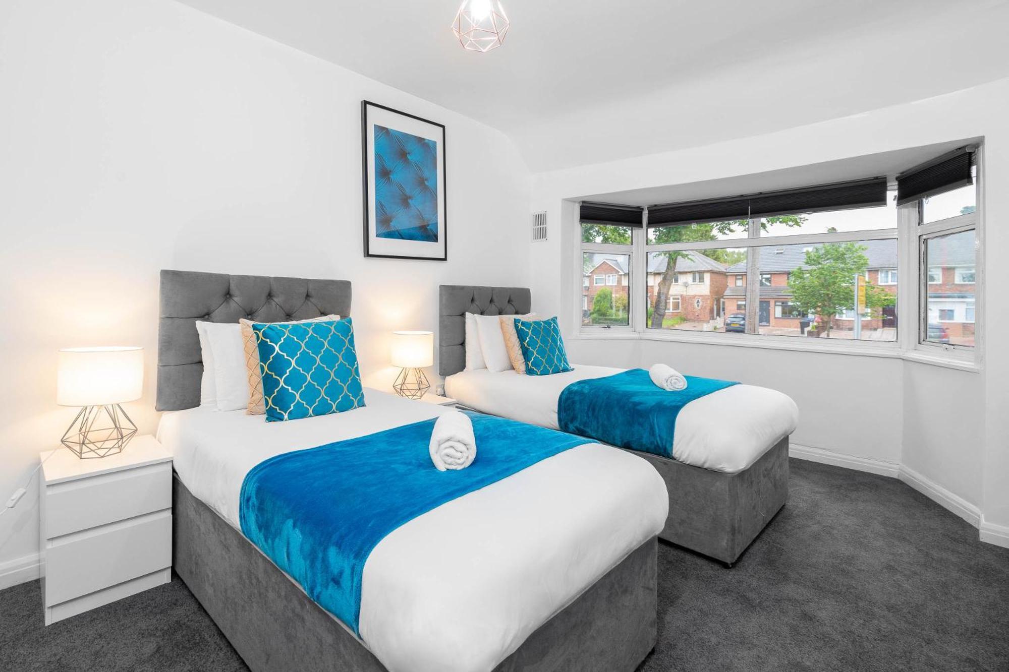 4 Bedroom House - Accommodates 7 - Garden - Parking - Netflix - Wifi - 559T Birmingham Exterior foto